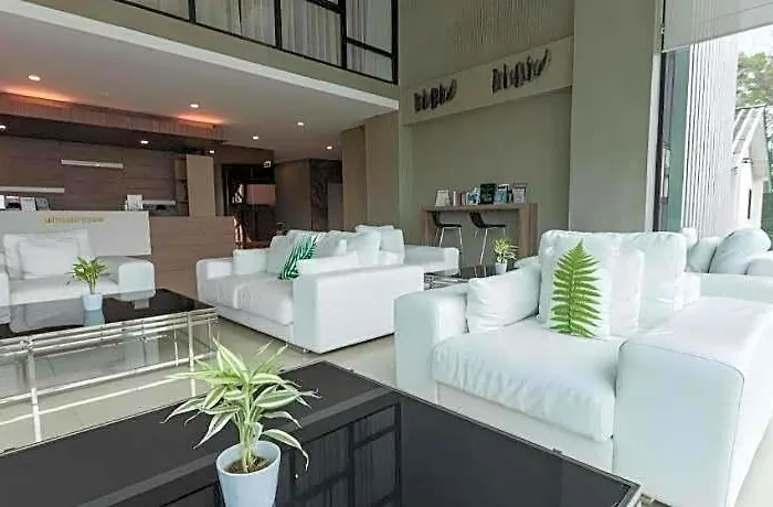 מלון B2 Bangna Premier
