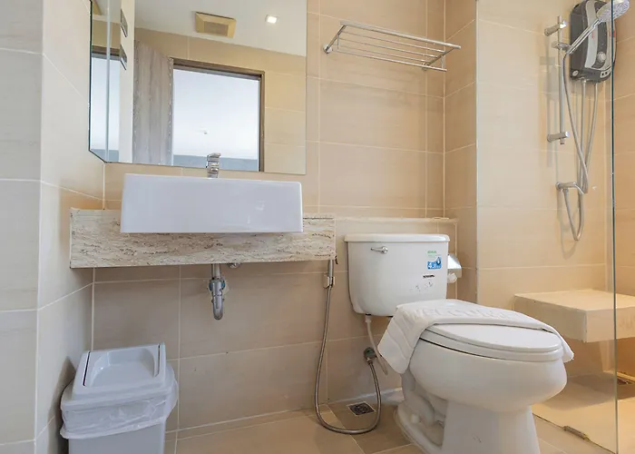 B2 Bangna Premier 3*