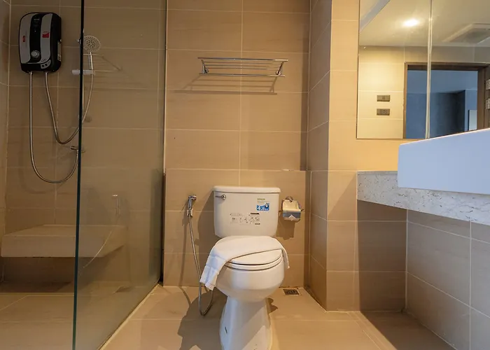 B2 Bangna Premier 3* Bangkok